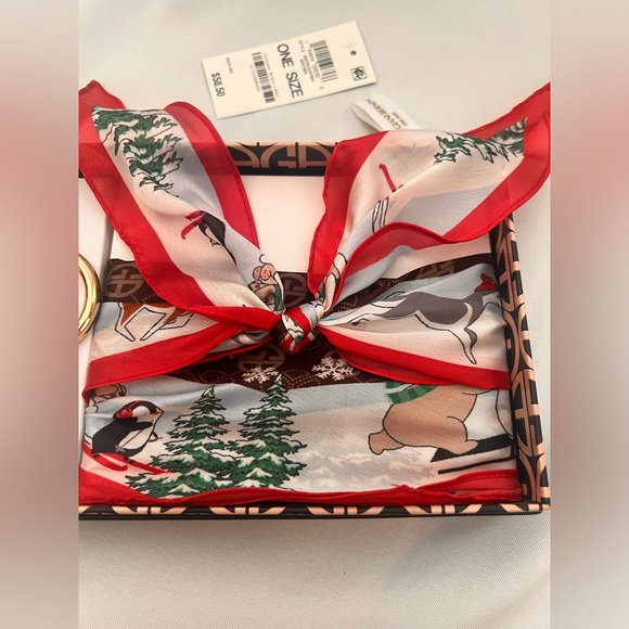 NWT Giani Bernini Bear Print Kite Scarf and Logo Keychain - Picture 3 of 14